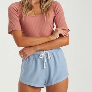 BILLABONG ROAD TRIPPIN’ ELASTIC SHORTS